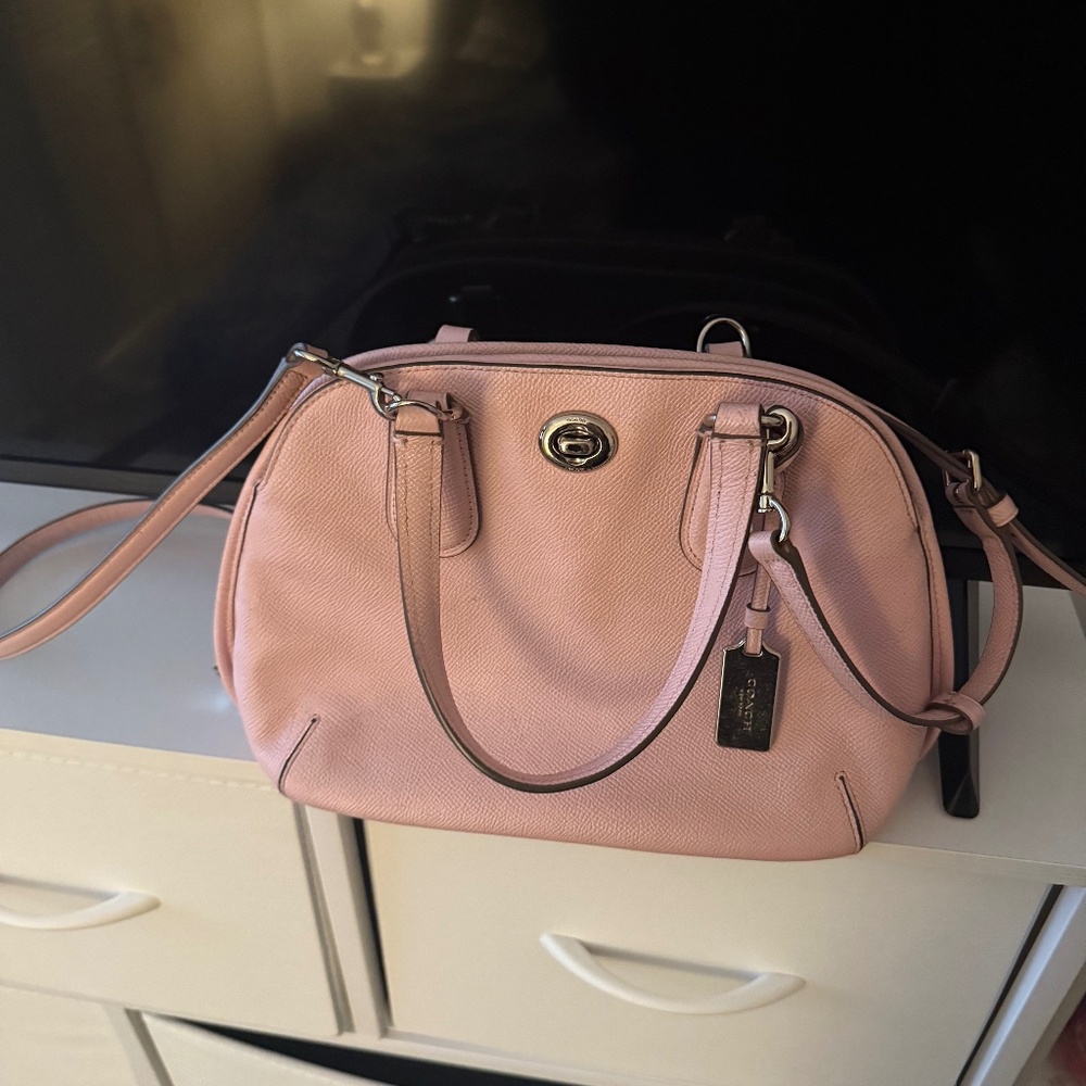 COACH Pink leather crossbody bag